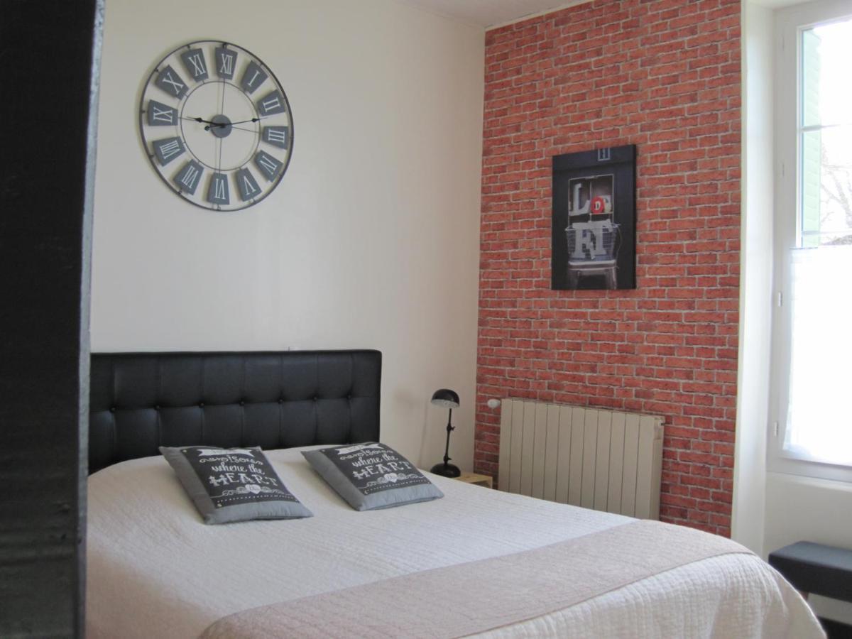 Chambre D'Hotes Park Des Collines - Gite Génissieux エクステリア 写真